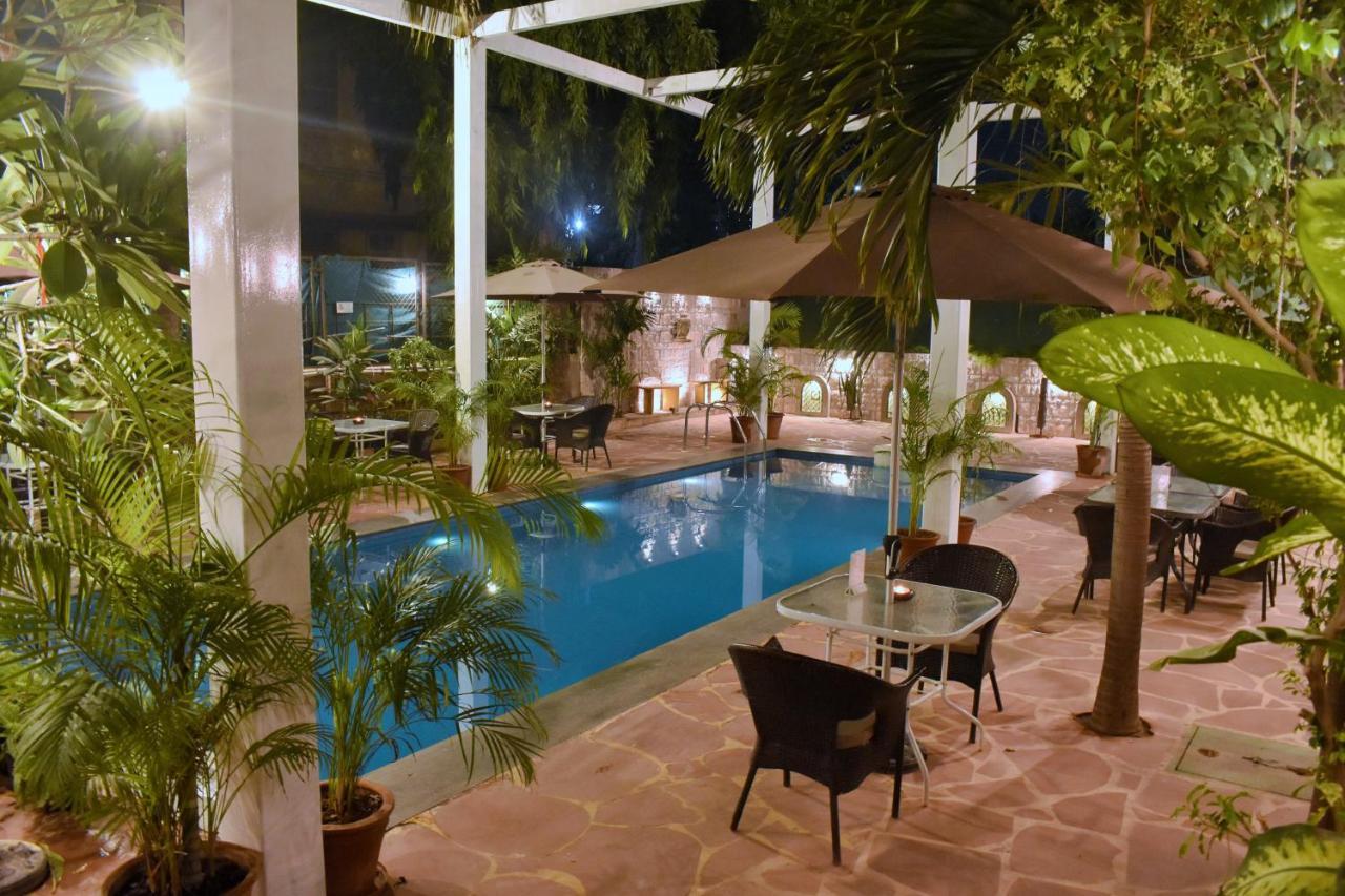 Welcomheritage Mani Mansion Αχμπανταμπάντ Εξωτερικό φωτογραφία