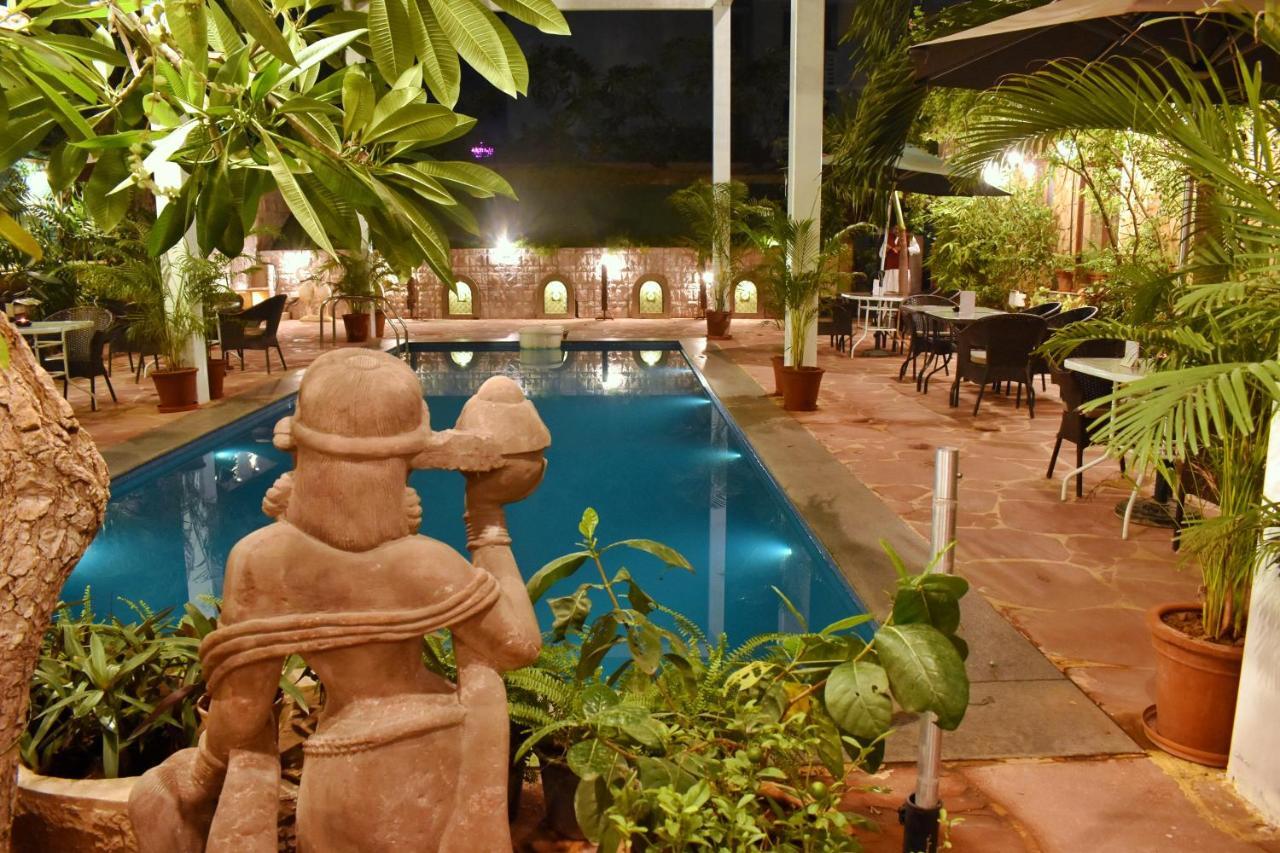 Welcomheritage Mani Mansion Αχμπανταμπάντ Εξωτερικό φωτογραφία
