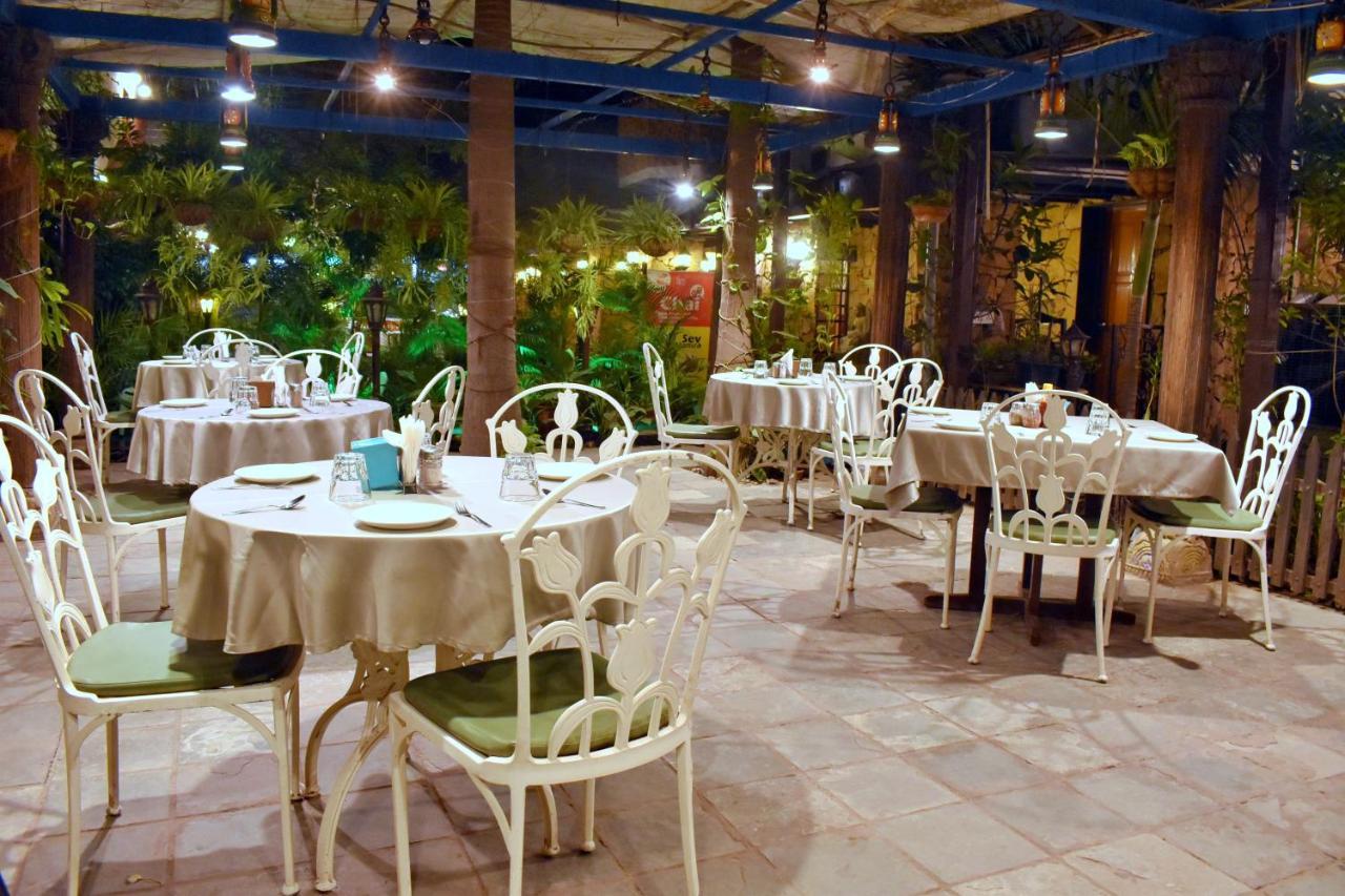 Welcomheritage Mani Mansion Αχμπανταμπάντ Εξωτερικό φωτογραφία
