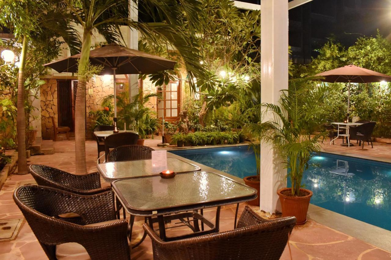 Welcomheritage Mani Mansion Αχμπανταμπάντ Εξωτερικό φωτογραφία